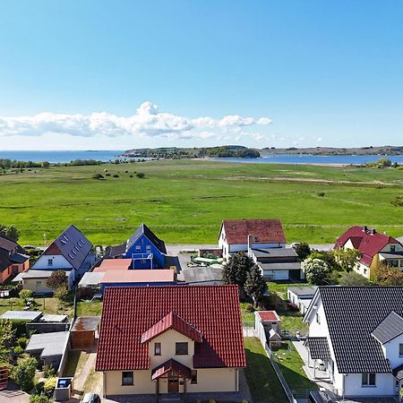 Schicke Fewo Mit Terrasse, Gratis Nutzung Vom Ahoi Erlebnisbad Und Sauna In Sellin - Haus De Niege Wech Fewo 02 Thiessow Εξωτερικό φωτογραφία