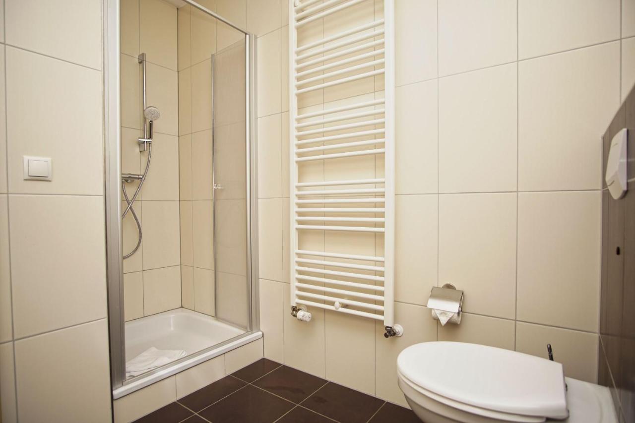 Schicke Fewo Mit Terrasse, Gratis Nutzung Vom Ahoi Erlebnisbad Und Sauna In Sellin - Haus De Niege Wech Fewo 02 Thiessow Εξωτερικό φωτογραφία
